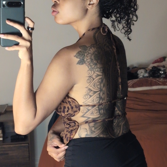 Leopard Open Back Top - Picture 4 of 7